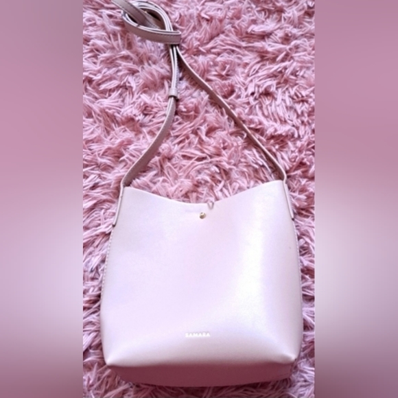 Anthropologie Handbags - Anthropologie Samara Bubblegum Pink Vegan Leather Crossbody Bag Purse